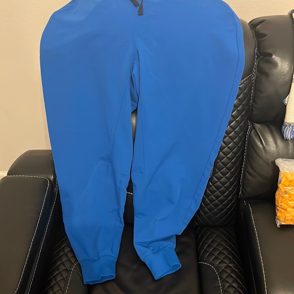 Brand new fig scrub pants